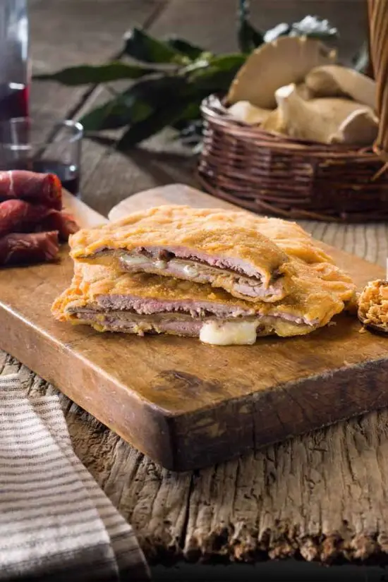 cachopo de ternera igp ternera de asturias en las tablas del campillín
