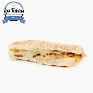 Superbocata de pechuga de pollo a la plancha con queso fundido